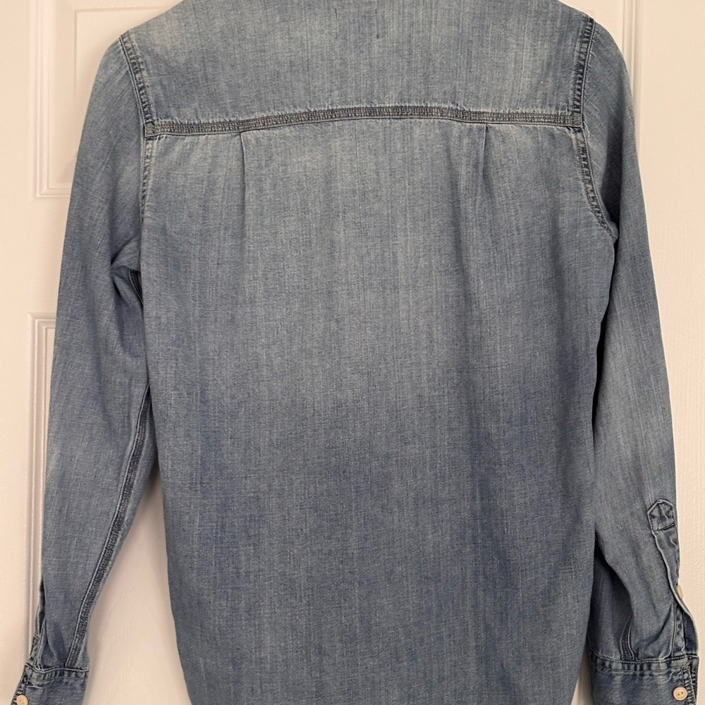 J. Crew Light Blue Denim Button-Up Shirt - Picture 4 of 6